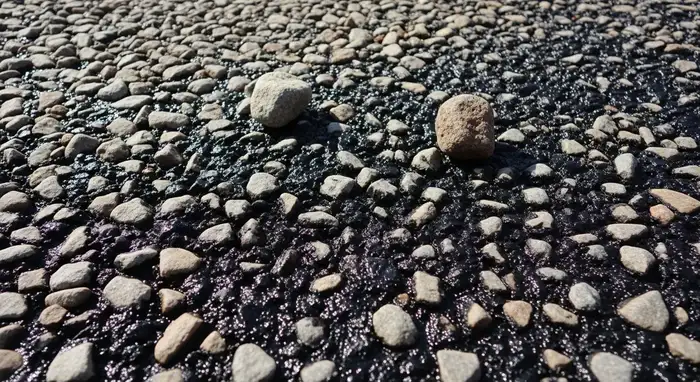 taylor-ridge-paving-oil-and-chip-aggregate-surface-texture